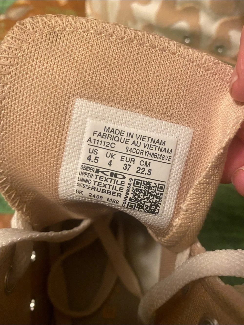 Converse High Top Lace-Up shoes- cream and tan leopard/cheetah
